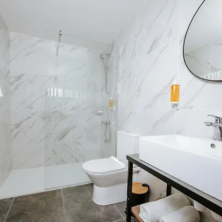 Hotel Cosmo Napa Boutique