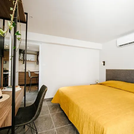 Cosmo Napa Boutique 3*